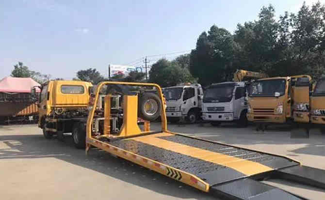 乐山汽车中途维修案例